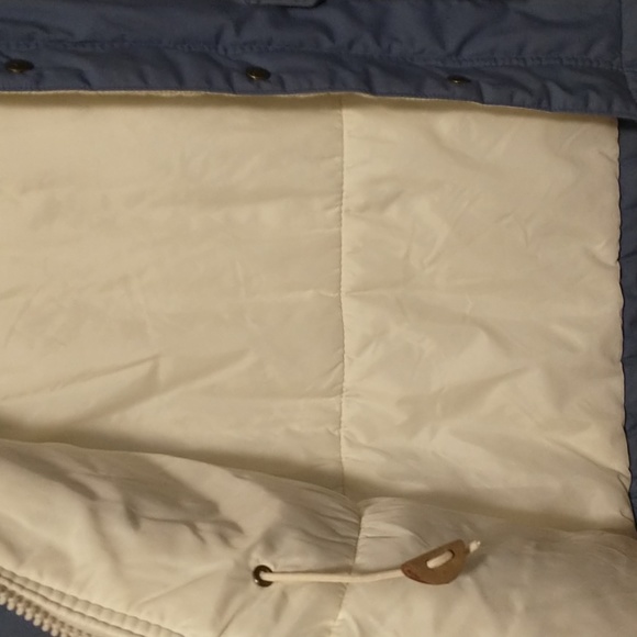 Woolrich woman's size L heavy quilted lined winter parka coat in periwinkle blue - Picture 7 of 16